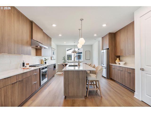 6424 Nw OLYMPIC Ln 47, Camas, WA 98607