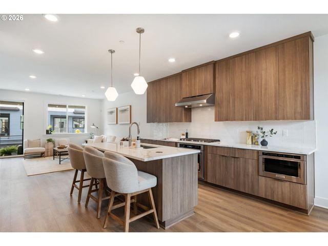 6424 Nw OLYMPIC Ln 47, Camas, WA 98607