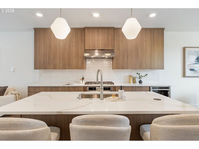 6424 Nw OLYMPIC Ln 47, Camas, WA 98607