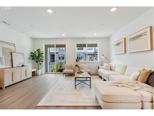 6424 Nw OLYMPIC Ln 47, Camas, WA 98607