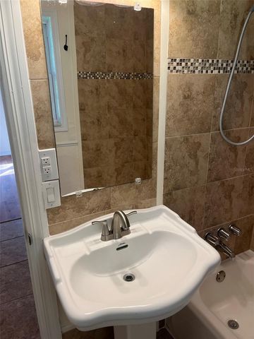 122 NE 37TH TERRACE, Ocala, FL 34470