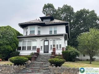 101 East Plainfield Avenue, Pen Argyl Boro, PA 18072