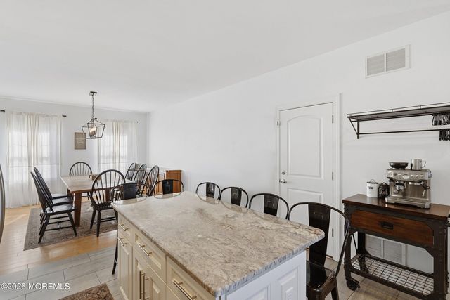 809 5th Avenue, Toms River, NJ 08757