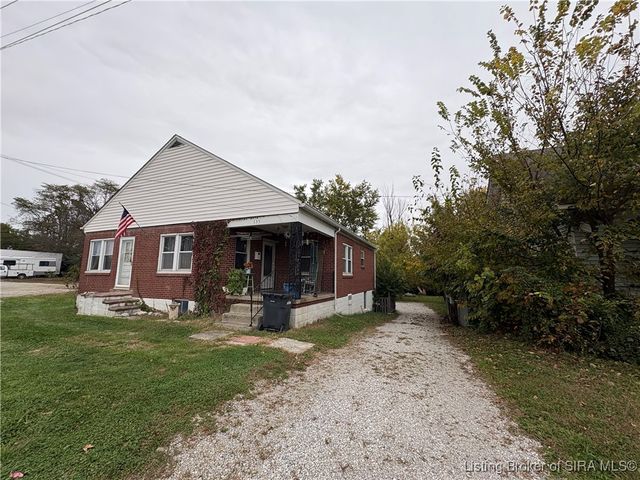 155 N Gardner Street, Scottsburg, IN 47170