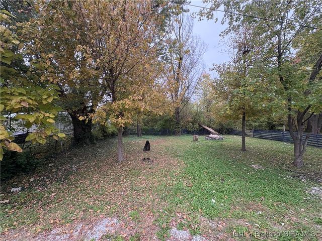 155 N Gardner Street, Scottsburg, IN 47170