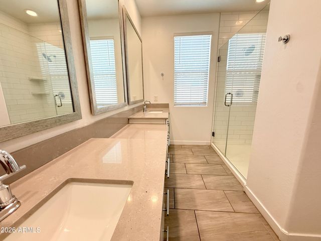1636 W Estes Way, Phoenix, AZ 85041