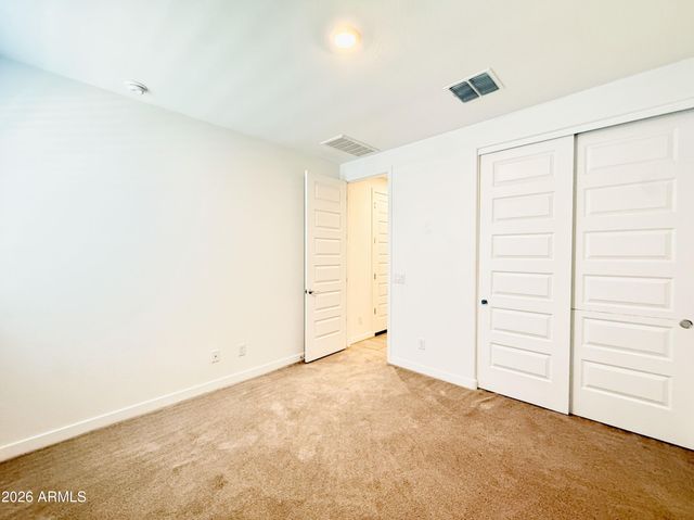 1636 W Estes Way, Phoenix, AZ 85041