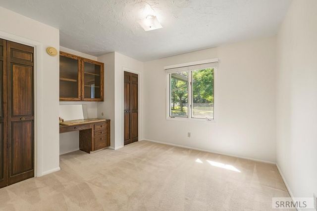 1955 E 25th Street, Idaho Falls, ID 83404