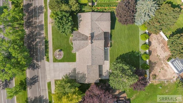 1955 E 25th Street, Idaho Falls, ID 83404