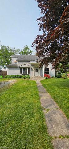 199 Lacroix Street, Harsens Island, MI 48028
