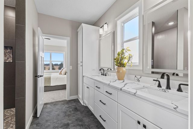 21207 Tippecanoe Street NE, East Bethel, MN 55011