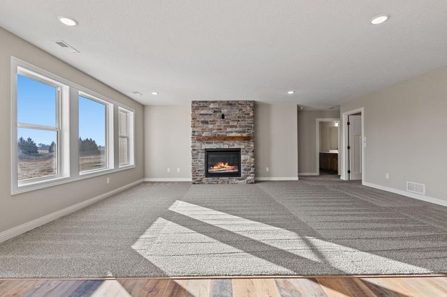 21207 Tippecanoe Street NE, East Bethel, MN 55011