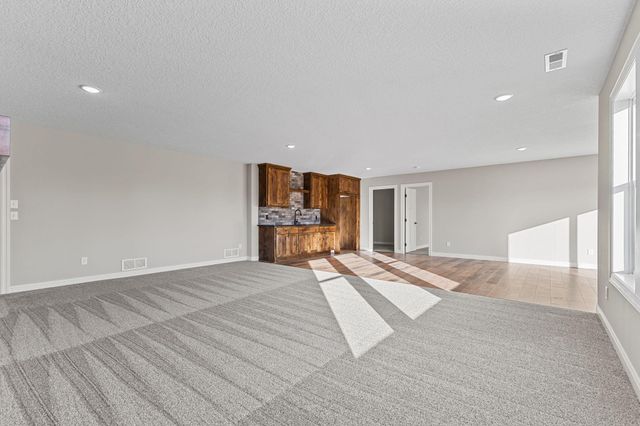 21207 Tippecanoe Street NE, East Bethel, MN 55011