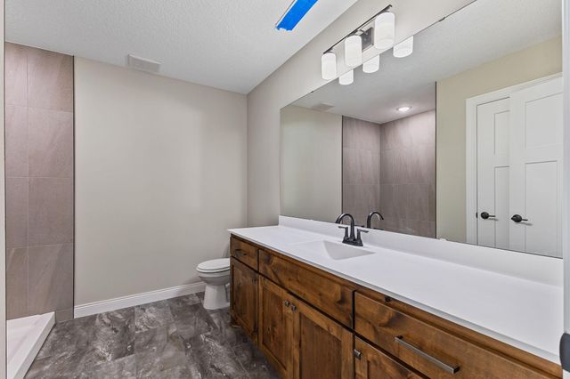 21207 Tippecanoe Street NE, East Bethel, MN 55011