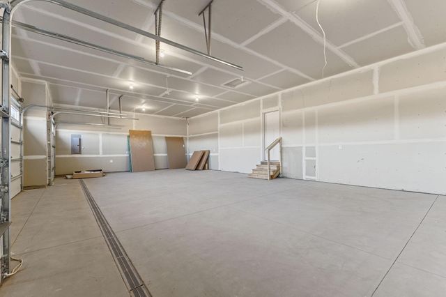 21207 Tippecanoe Street NE, East Bethel, MN 55011