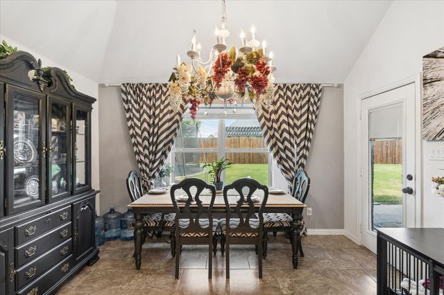 124 Camouflage Circle, Willow Park, TX 76008