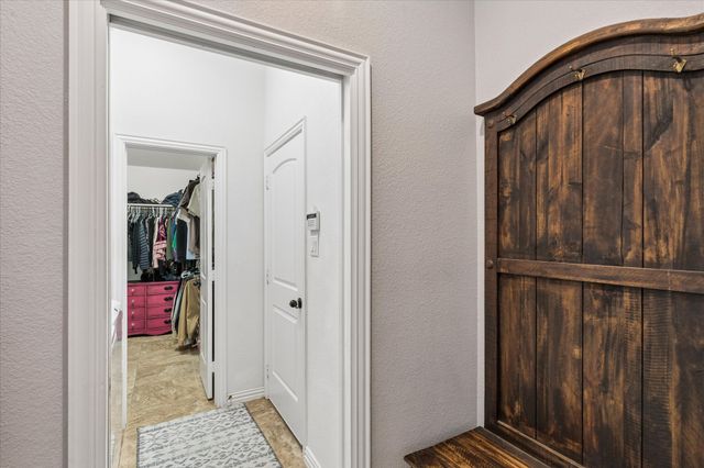 124 Camouflage Circle, Willow Park, TX 76008
