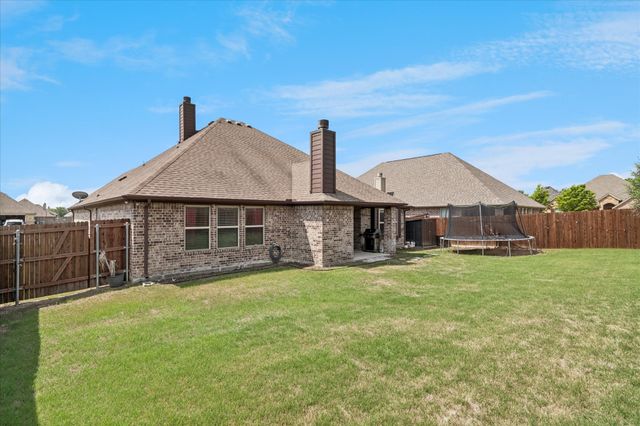 124 Camouflage Circle, Willow Park, TX 76008