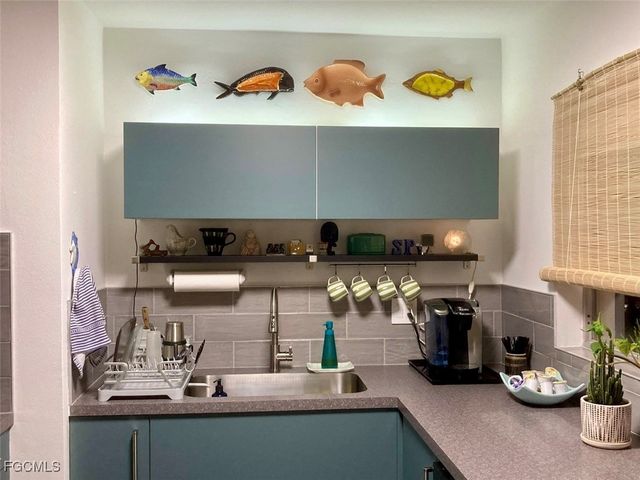 4360 Deleon ST, Fort Myers, FL 33901