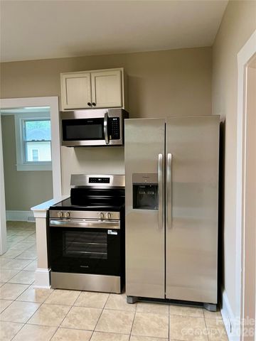 1225 W C Street, Kannapolis, NC 28081