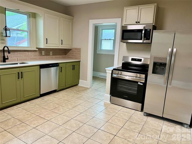 1225 W C Street, Kannapolis, NC 28081