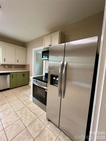 1225 W C Street, Kannapolis, NC 28081