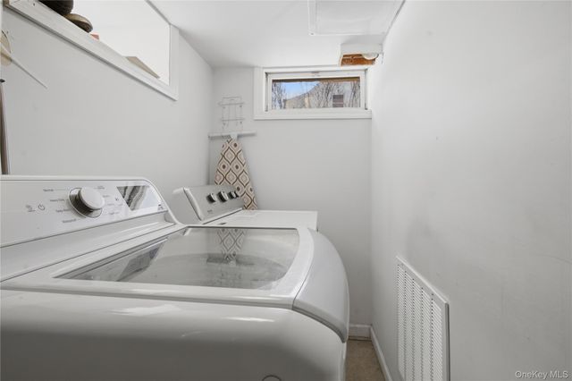 142 Jamaica Avenue, Medford, NY 11763