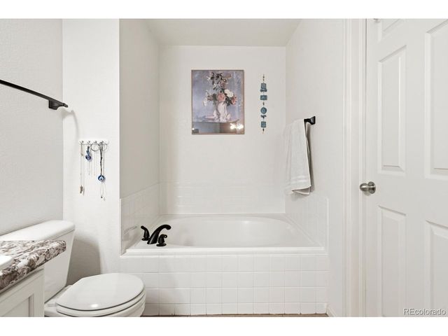 4232 S Blackhawk Cir 5C, Aurora, CO 80014