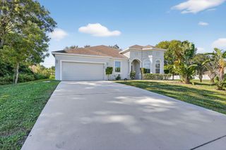 2802 SW Ann Arbor Road, Port St Lucie, FL 34953