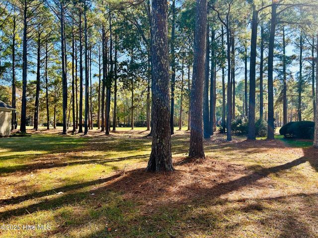 11 Croatan Road, Hertford, NC 27944