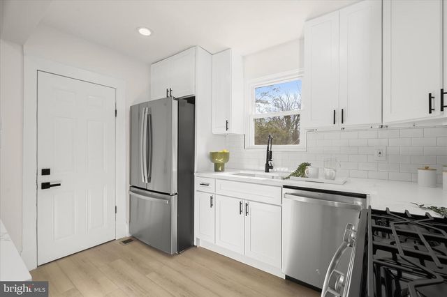 1236 ELM RIDGE AVE, Baltimore, MD 21229