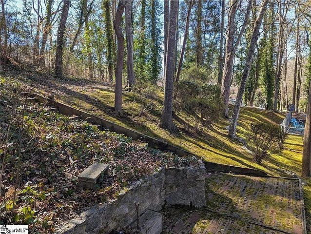 104 Laurel Lane, Seneca, SC 29678