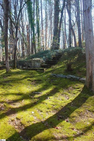 104 Laurel Lane, Seneca, SC 29678