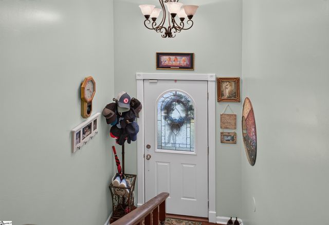 104 Laurel Lane, Seneca, SC 29678