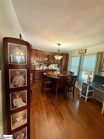 104 Laurel Lane, Seneca, SC 29678