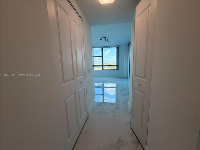 2641 N Flamingo Rd 2208N, Sunrise, FL 33323