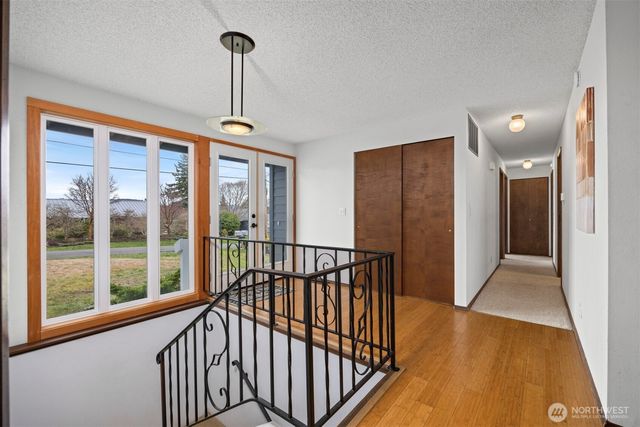 417 Park Ridge Road, Bellingham, WA 98225