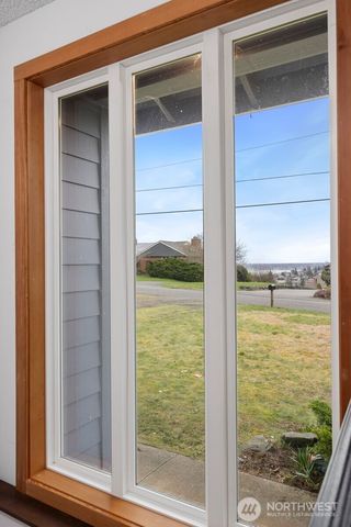 417 Park Ridge Road, Bellingham, WA 98225