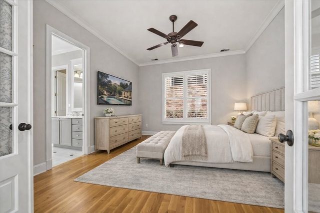 1994 W COTTAGE GLEN CIR, Germantown, TN 38138