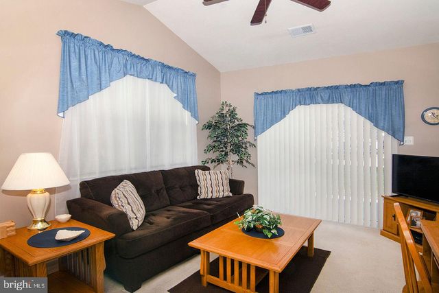 10 CHEW LANE, Sewell, NJ 08080