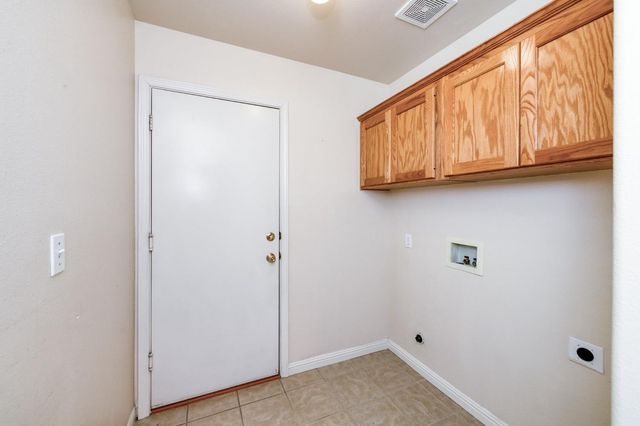 1757 E Revere Road, Fresno, CA 93720