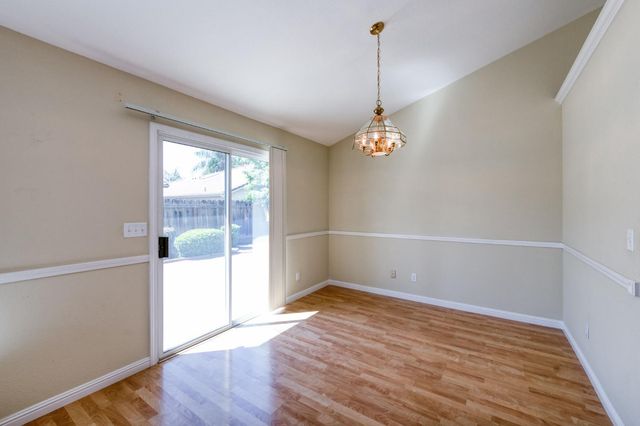 1757 E Revere Road, Fresno, CA 93720