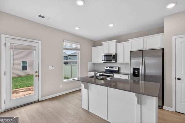 11967 Brightside Parkway, Hampton, GA 30228