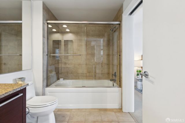 425 1st Street 1607, San Francisco, CA 94105