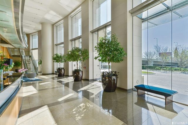 425 1st Street 1607, San Francisco, CA 94105