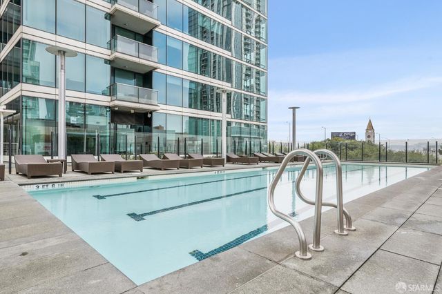 425 1st Street 1607, San Francisco, CA 94105