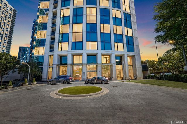 425 1st Street 1607, San Francisco, CA 94105