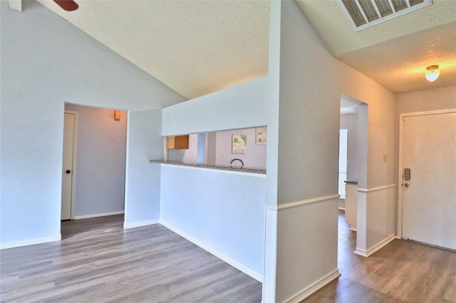 2706 S Brompton Drive, Pearland, TX 77584
