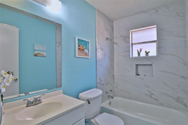 2706 S Brompton Drive, Pearland, TX 77584