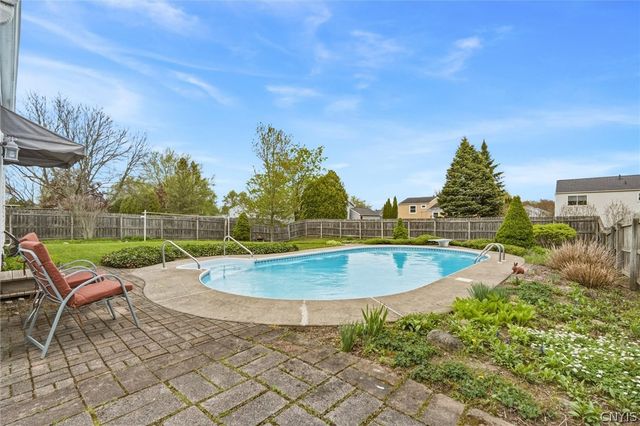 8508 Bayridge Road, Cicero, NY 13039
